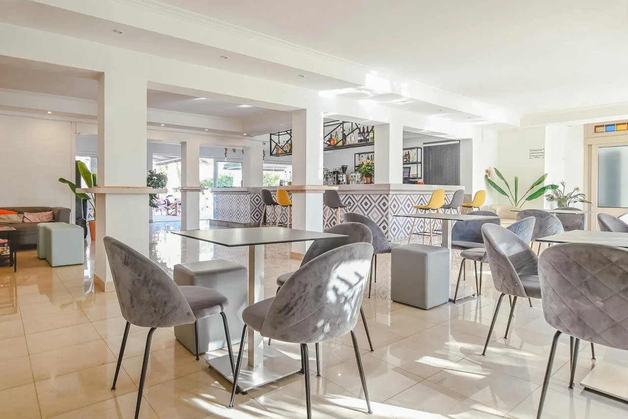 Photo - Hotel LLITERAS