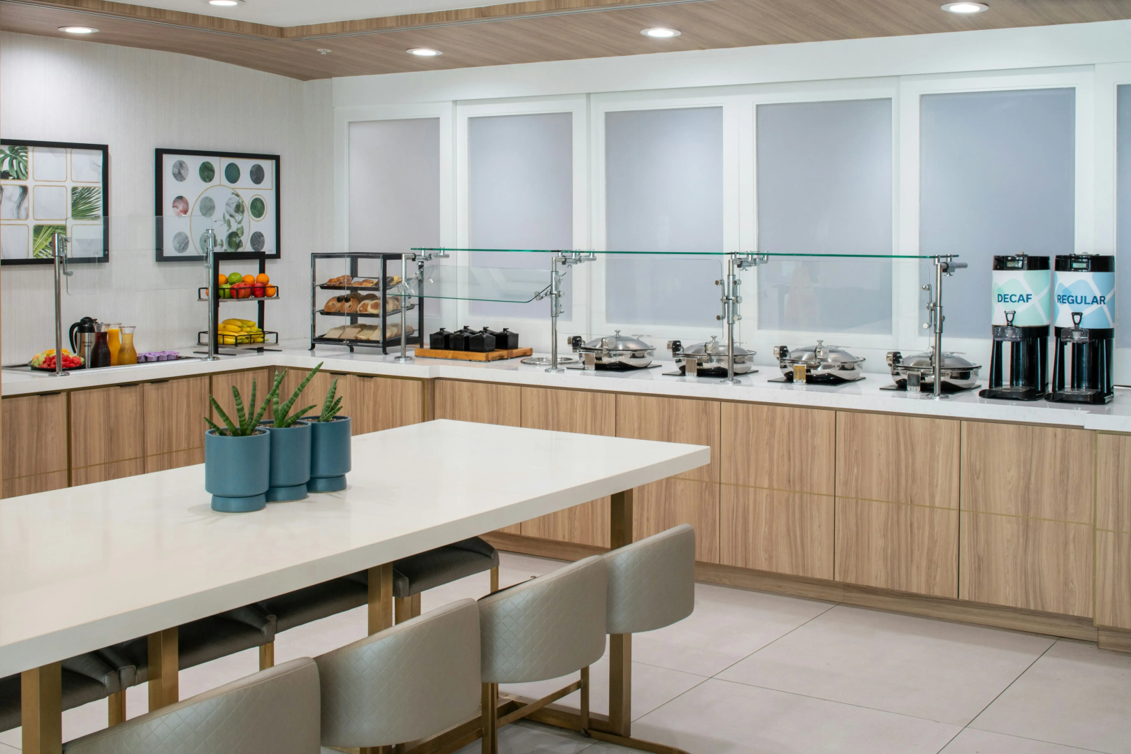 Photo - Hilton Garden Inn Orlando Airport