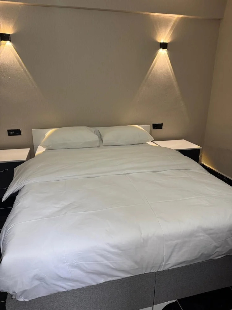 blue class otel