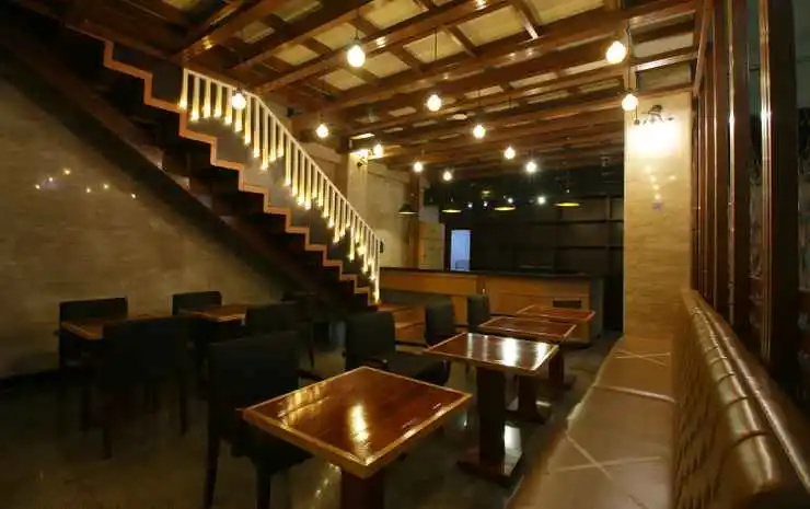 Photo - Altona Hotel