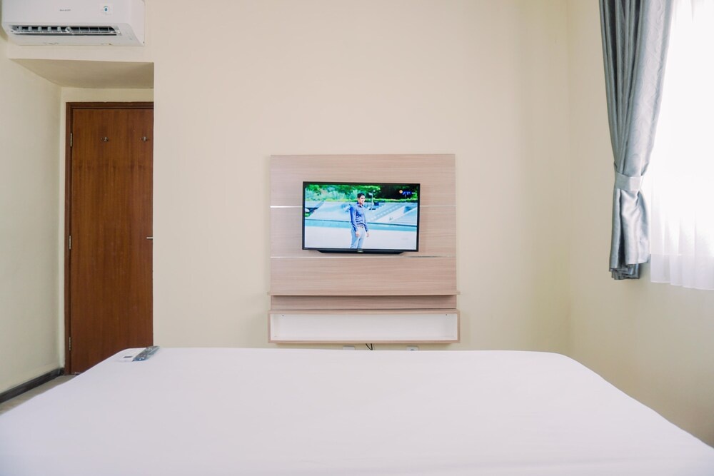 Gorgeous And Homey 2Br At Grand Palace Kemayoran Apartment