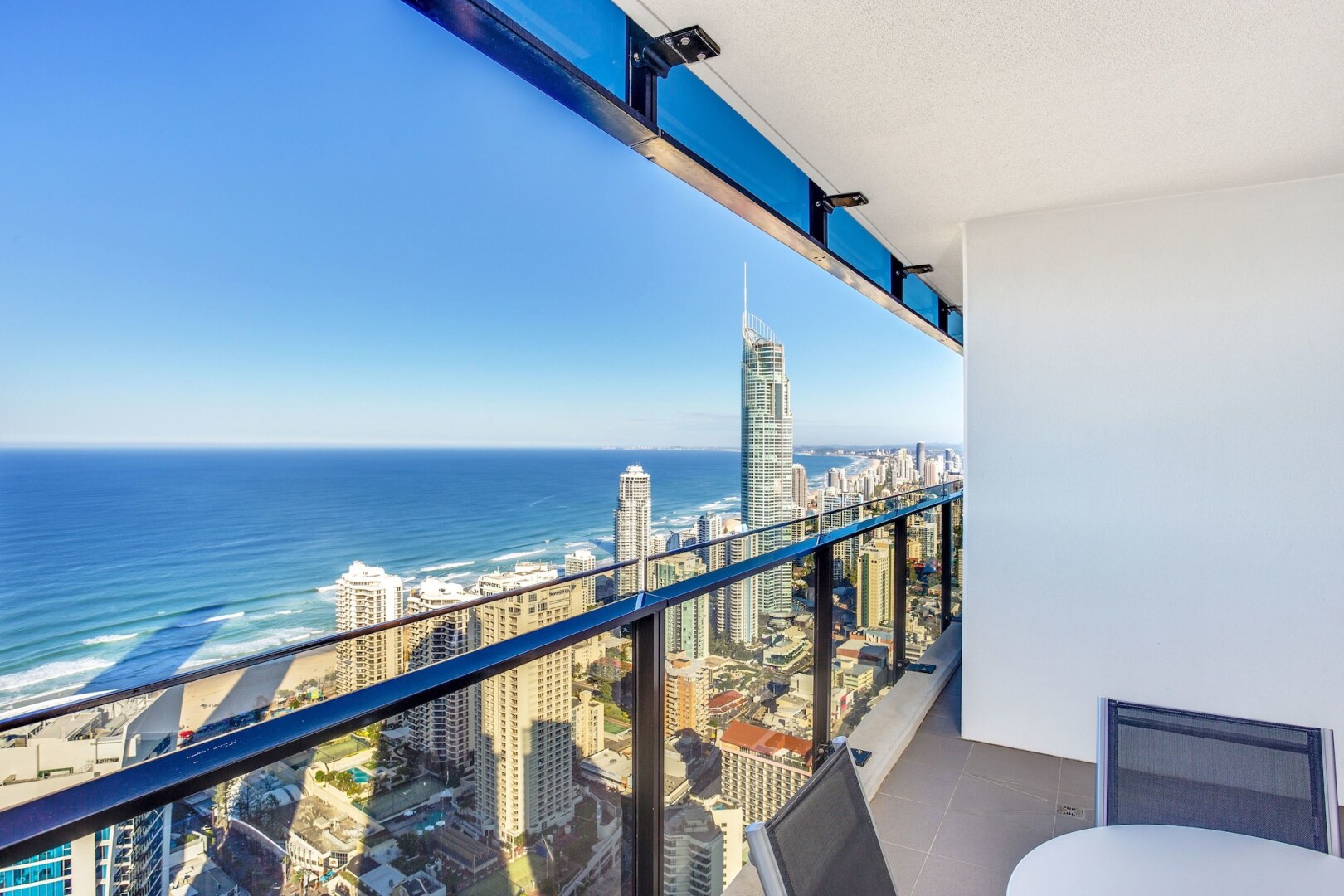 Photo - Mantra Circle On Cavill