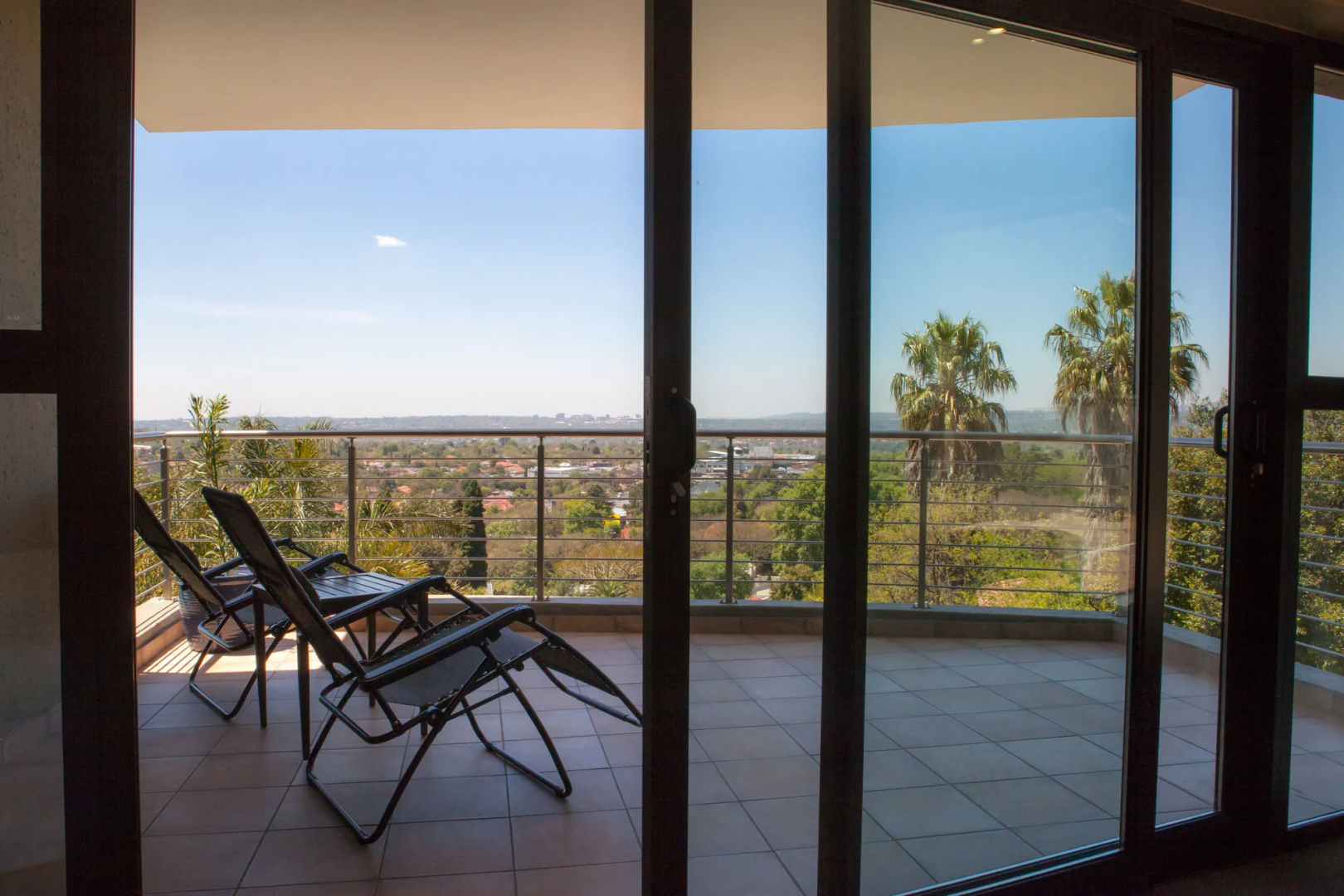 Foto - Over The Moon Guesthouse