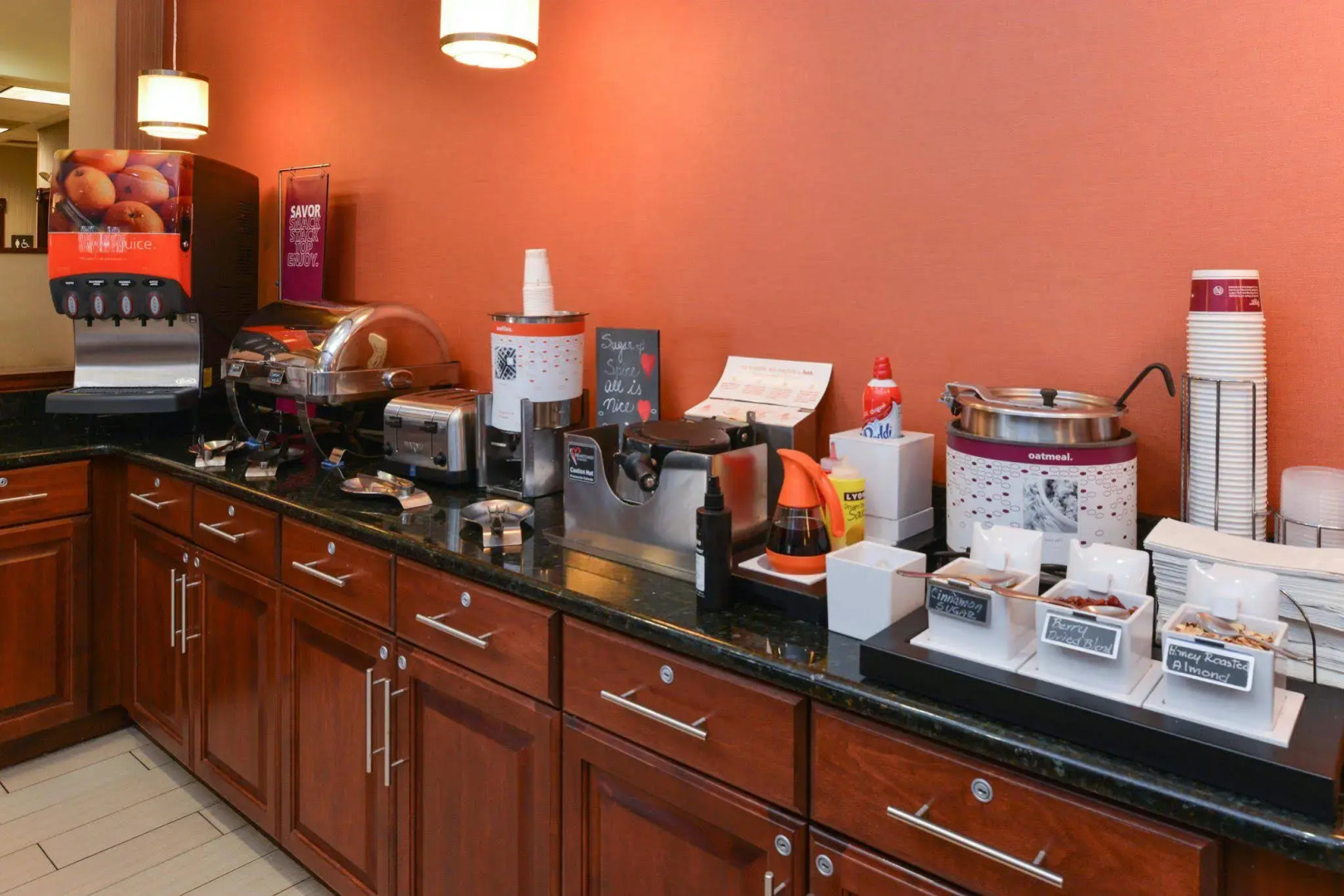 Foto - Hampton Inn College Park