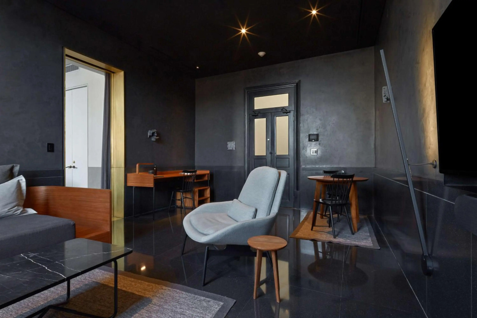 Photo - Umbral, Curio Collection By Hilton