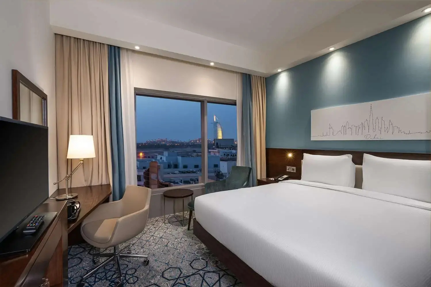 Photo - Hampton by Hilton Dubai Al Barsha