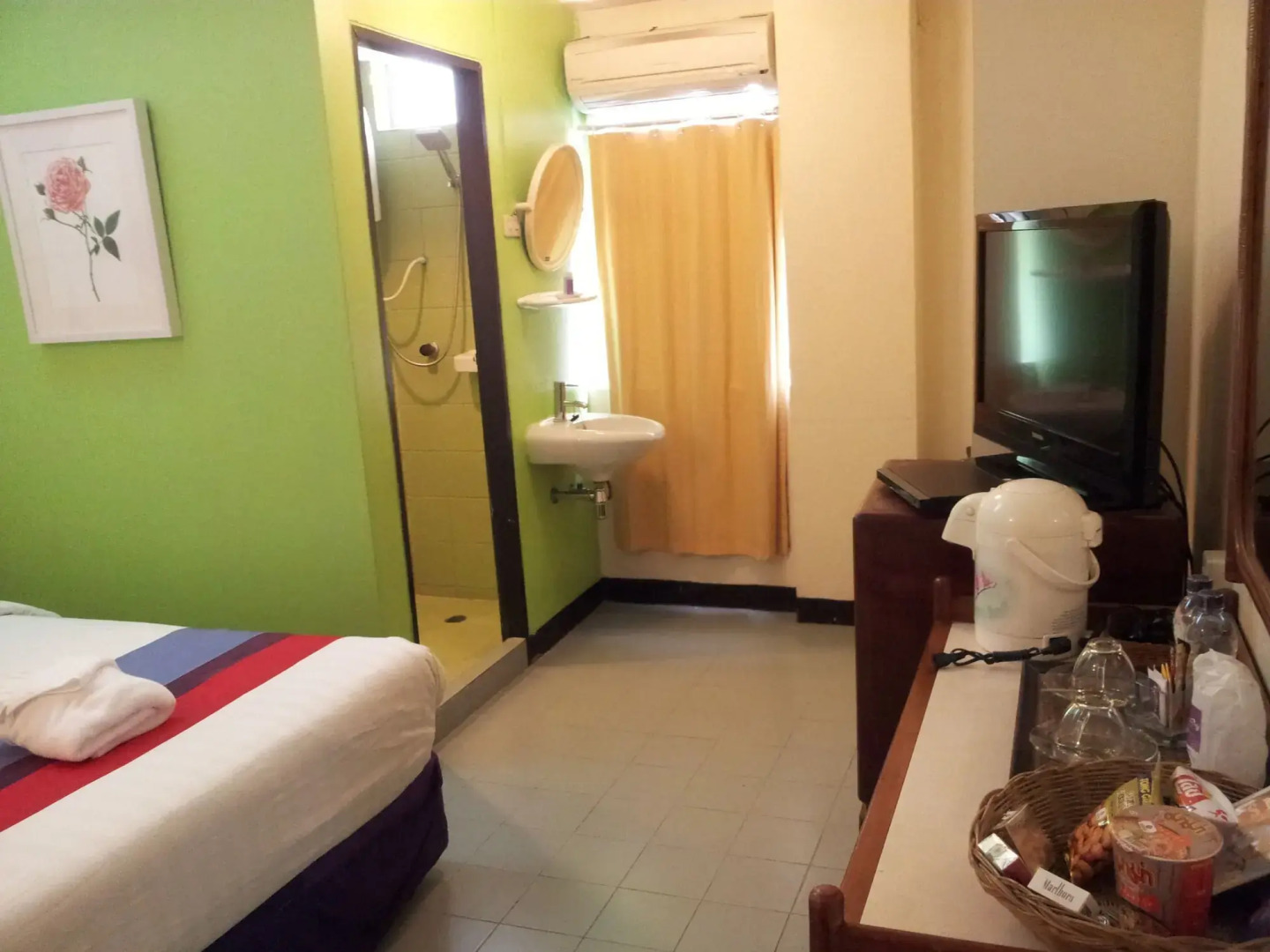 Photo - Sawasdee Sukhumvit Inn