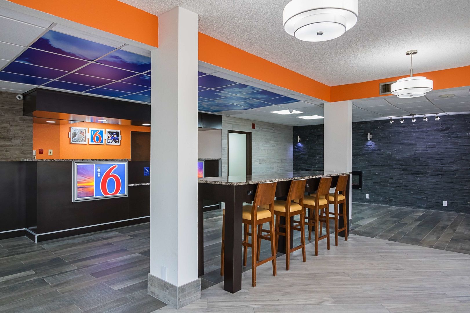 Foto - Motel 6 Savannah, GA - Midtown