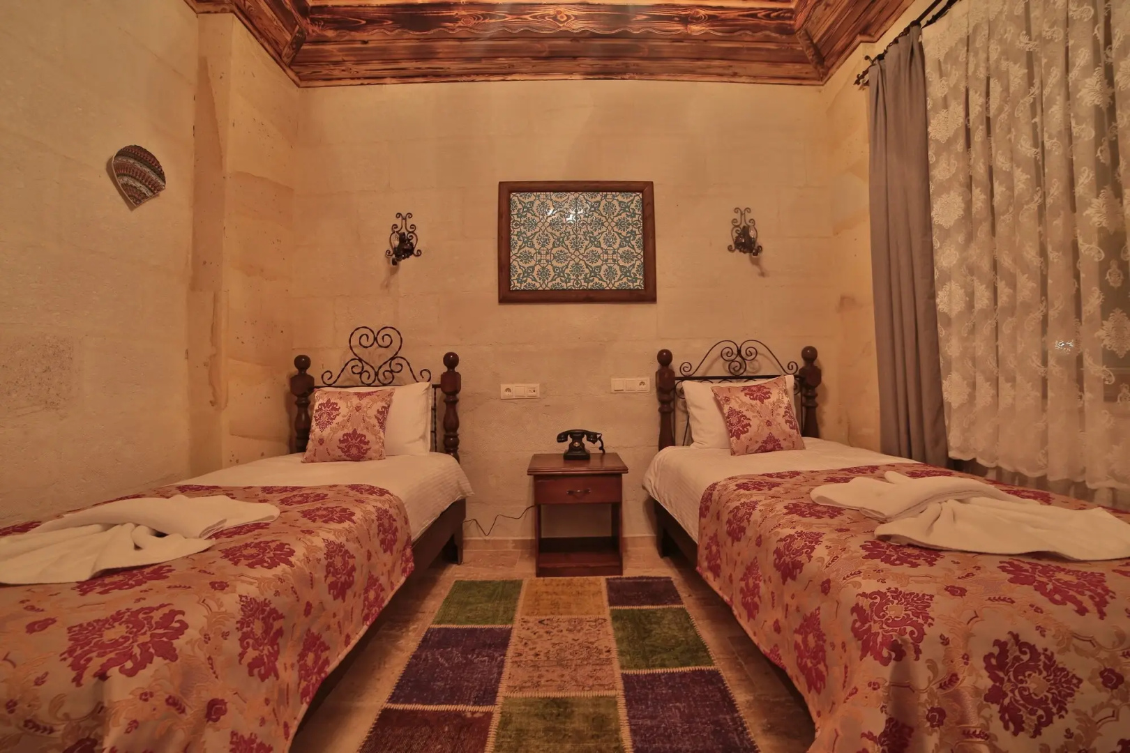 Foto - Caravanserai Inn Hotel