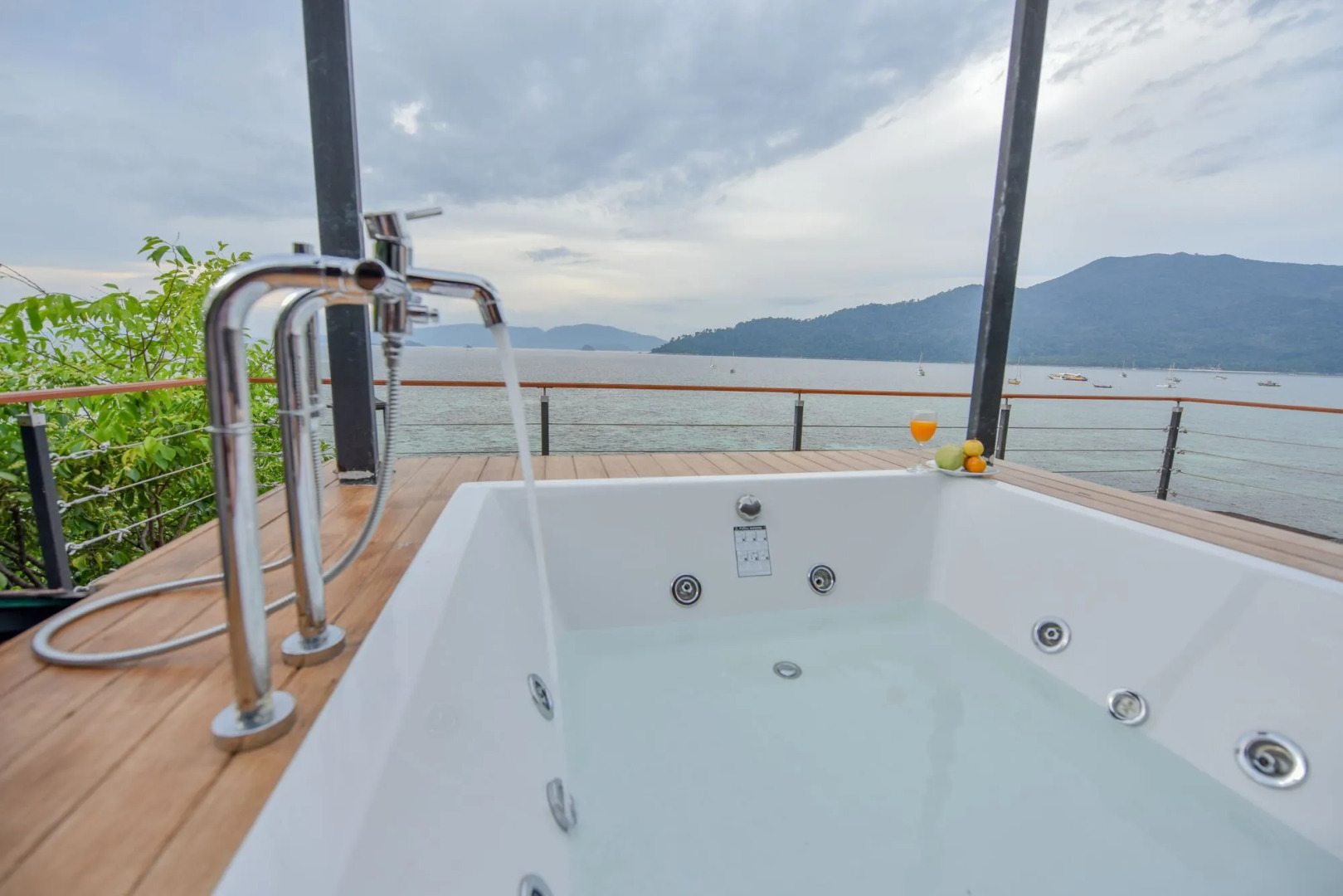 Photo - The Cliff Lipe