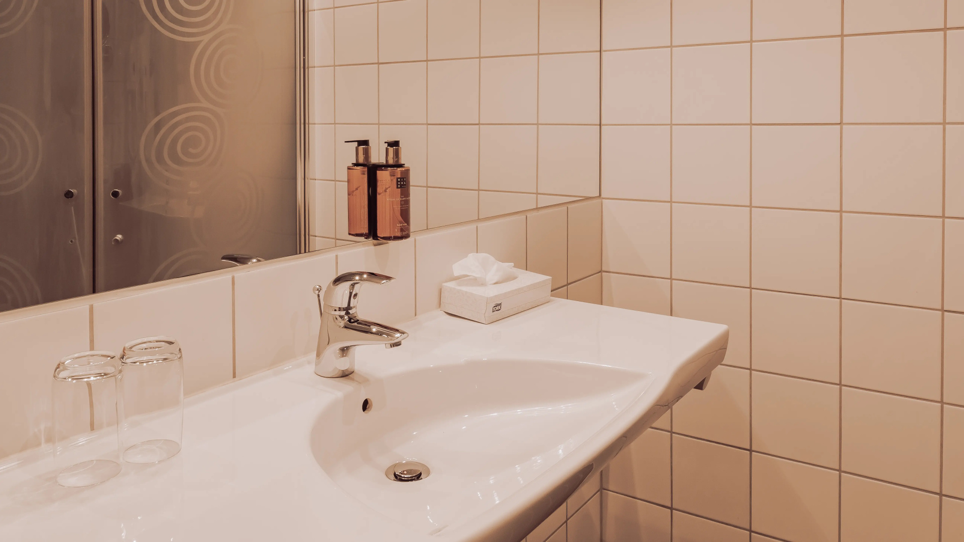 Photo - Home Hotel Odin