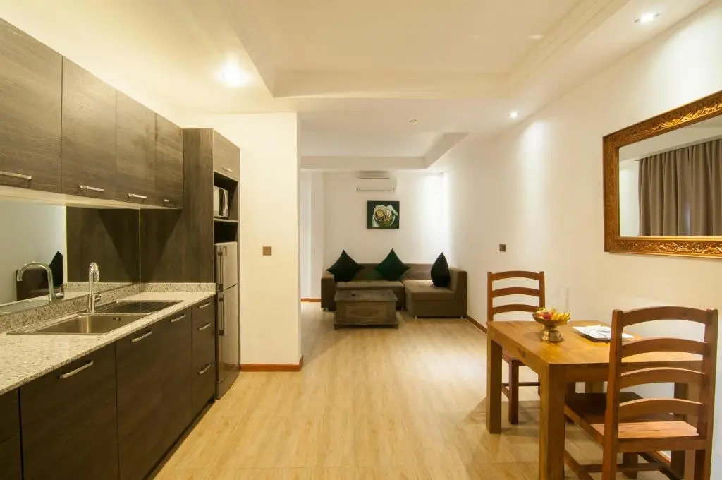 Photo - La Rose Suites