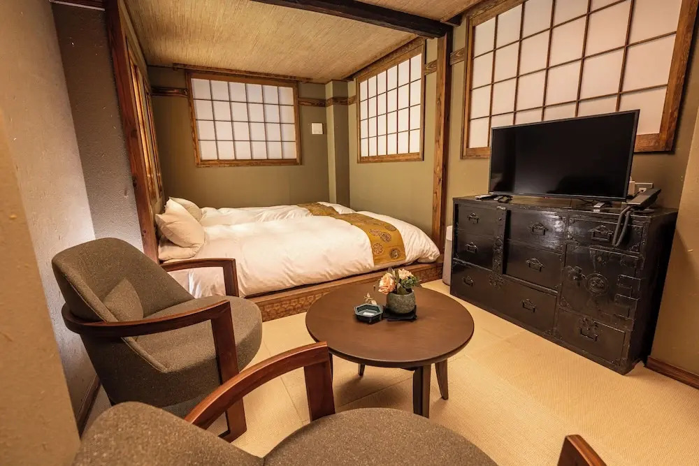 Foto - Kyoto no Yado Gion no Tsuki