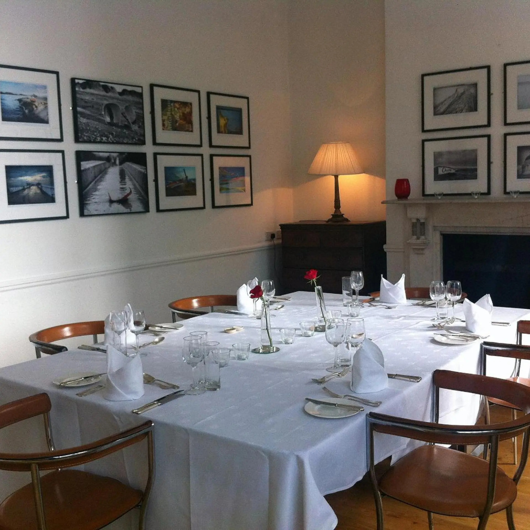 Photo - The Racquet Club Hotel