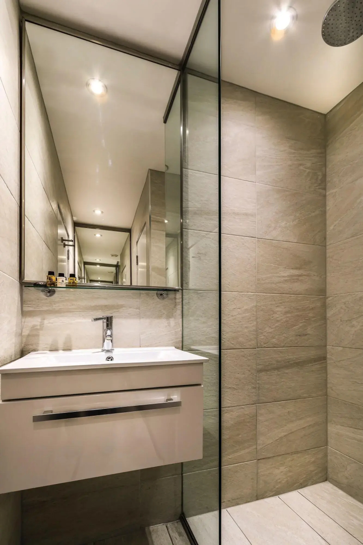 Photo - The Knaresborough by Nestor