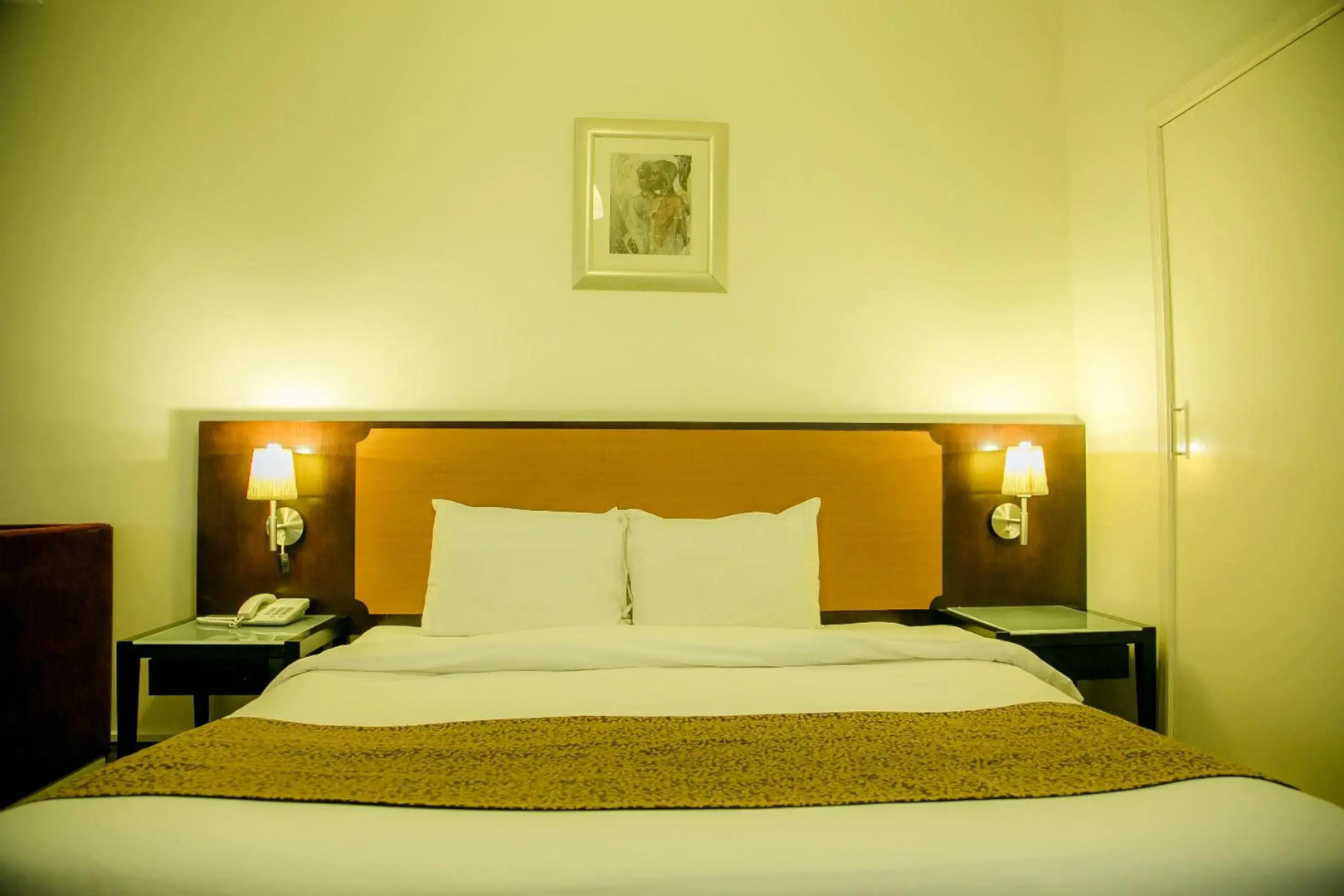 Photo - Phoenicia Grand Hotel