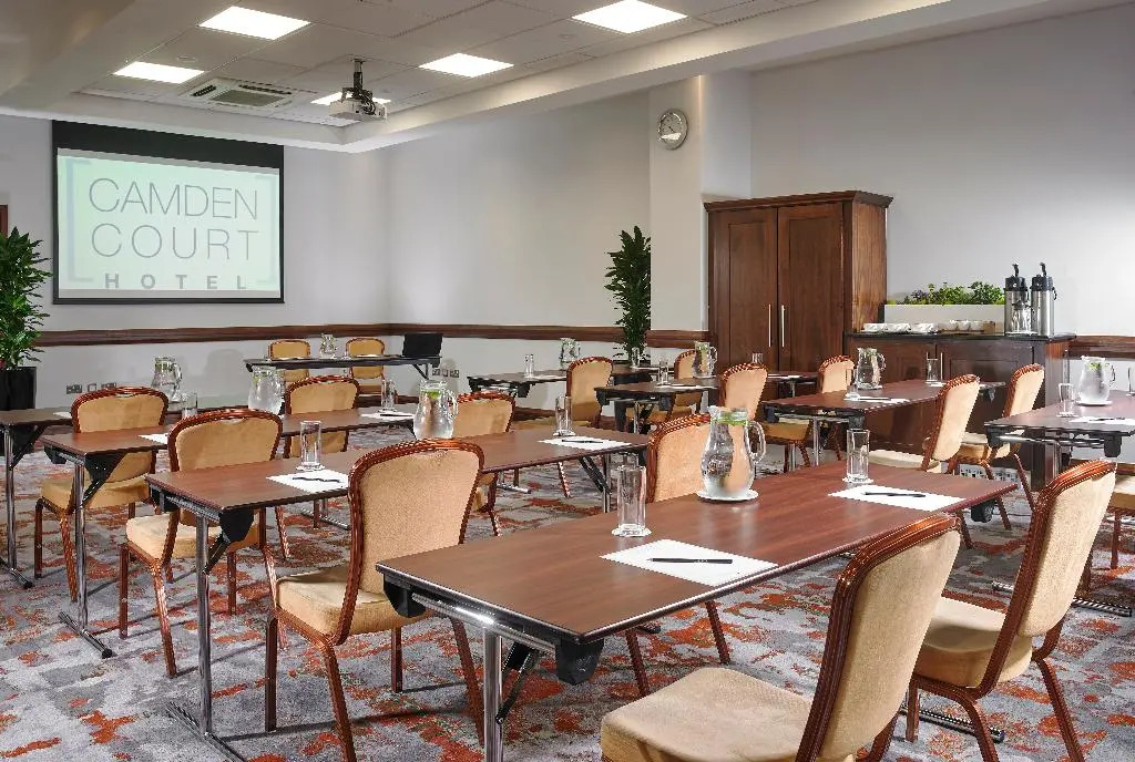 Photo - Camden Court Hotel