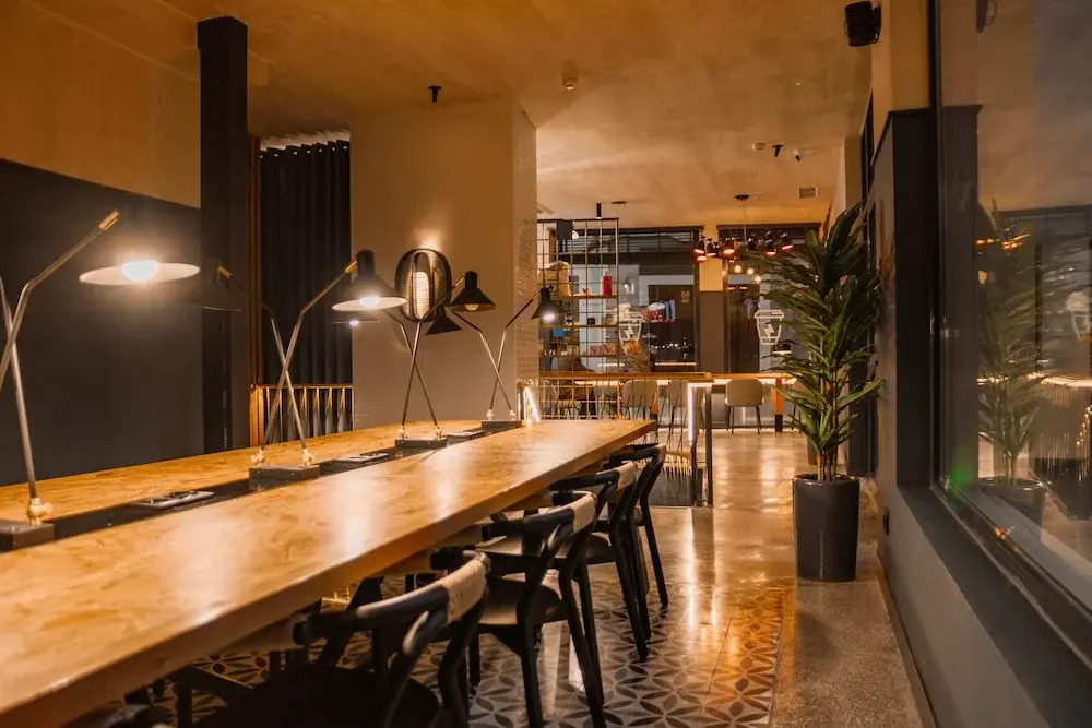 Photo - Letoh Letoh Sevilla