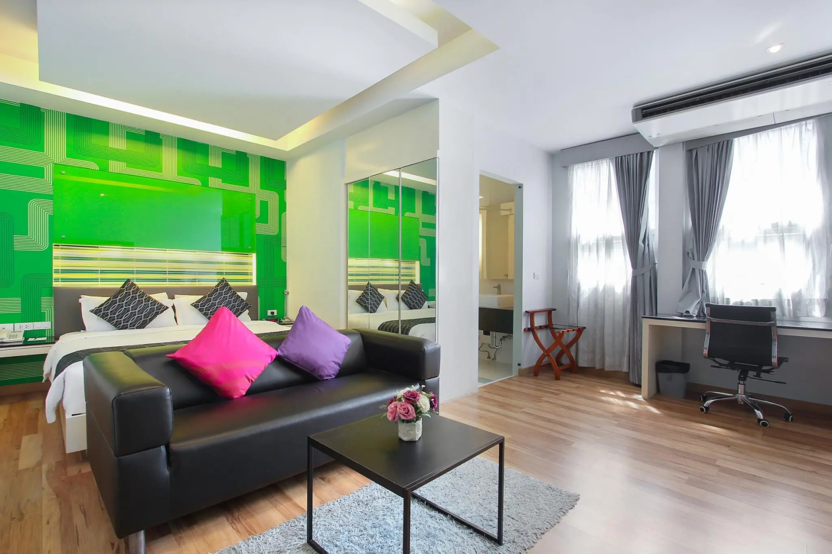 Photo - Klassique Sukhumvit Hotel