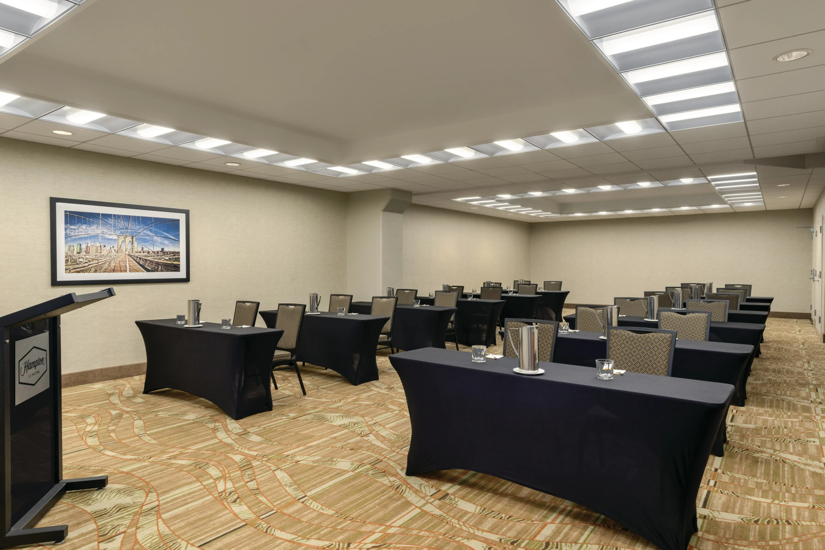 Photo - Hampton Inn New York - LaGuardia Airport