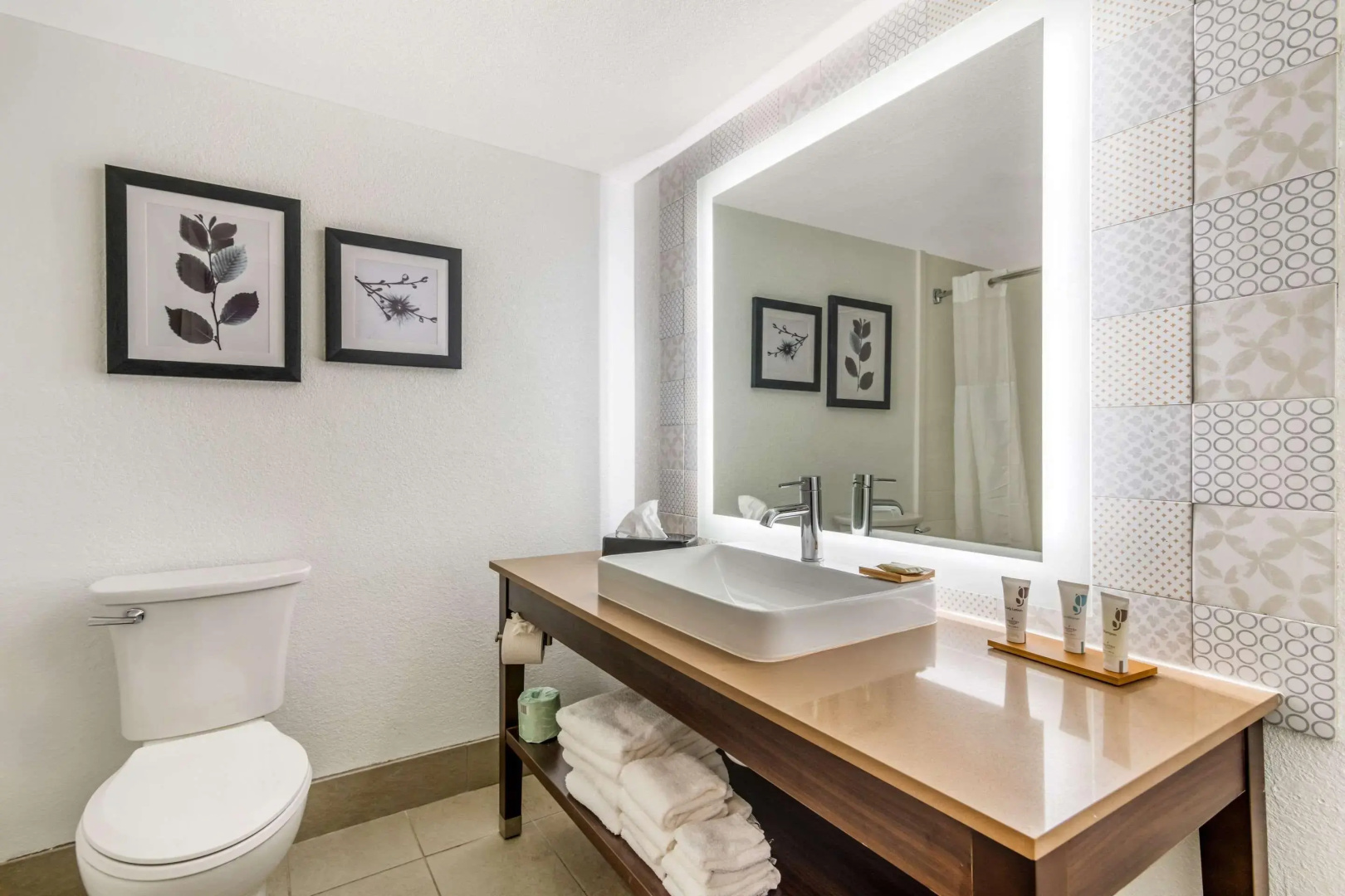 Photo - Country Inn & Suites by Radisson, Atlanta Airport South, GA