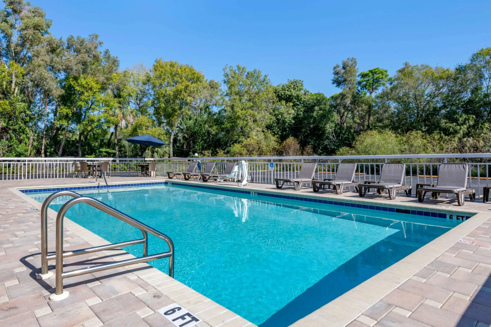 Photo - Quality Inn Sarasota North Near Lido Key Beach