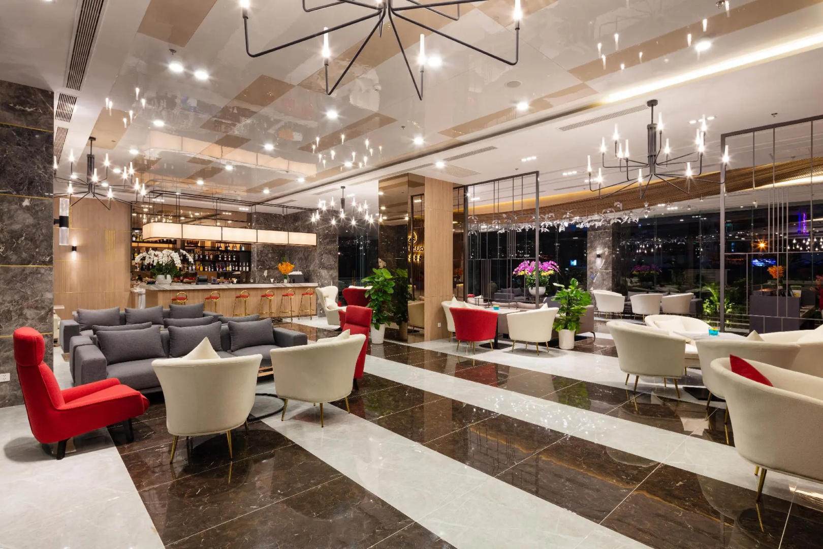 Photo - DQua Hotel
