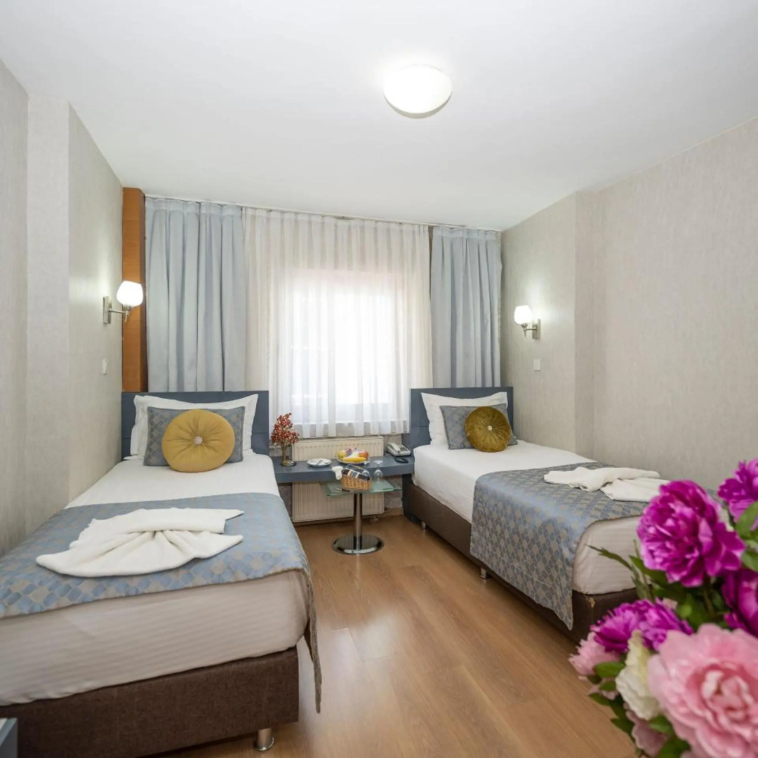 Photo - Grand Ons Hotel