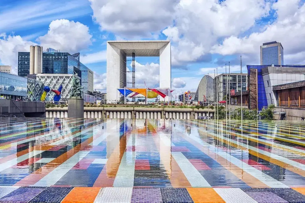 Photo - Renaissance Paris La Defense Hotel