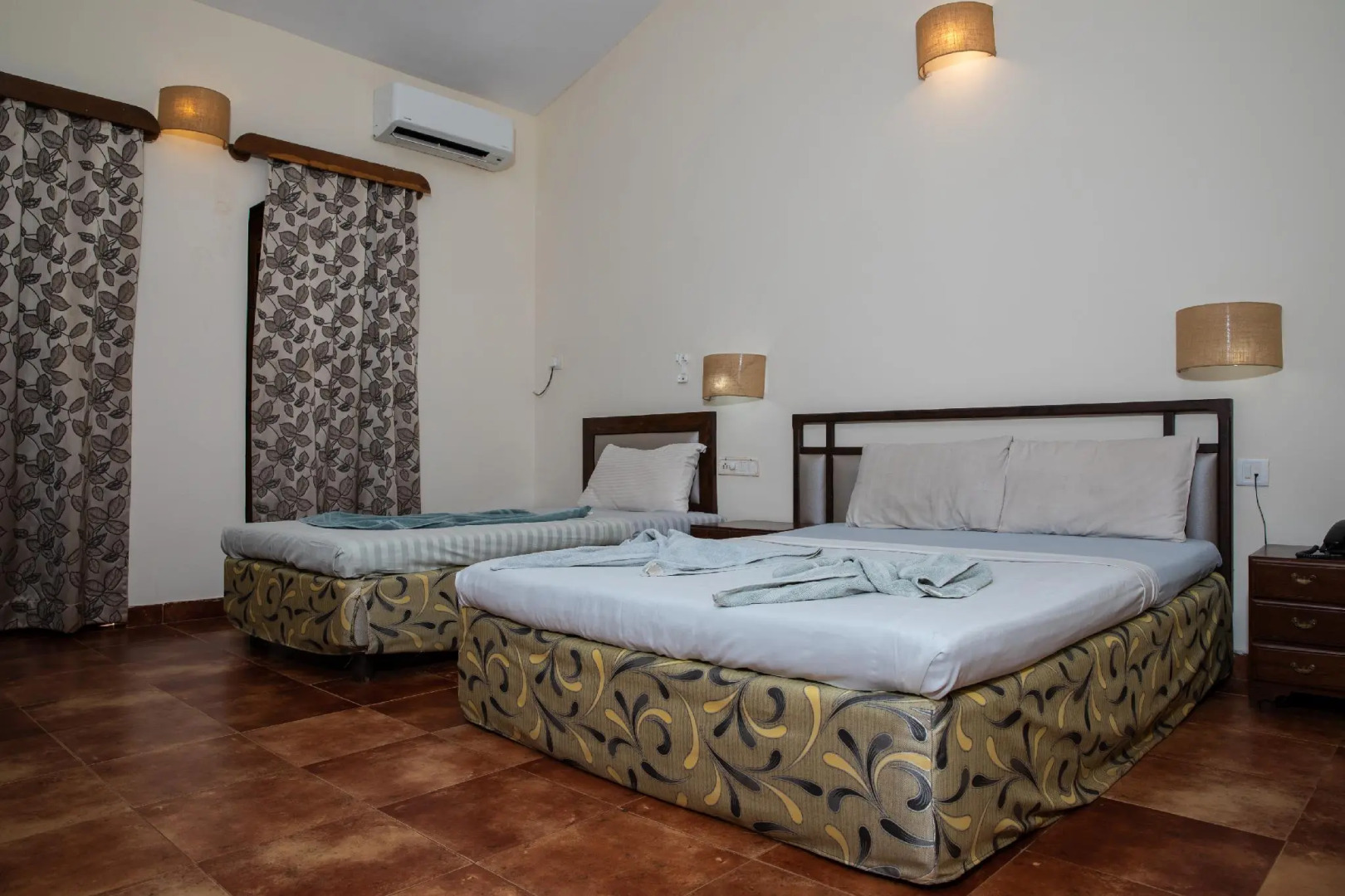 Foto - Sea Breeze Inn, Calangute Goa