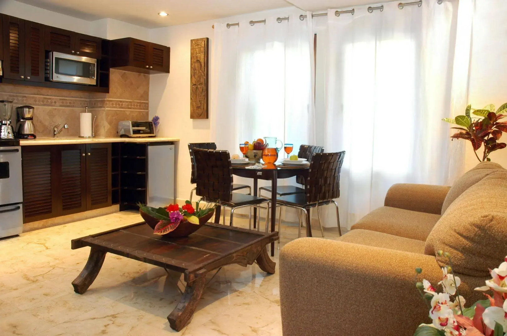 Foto - El Taj Oceanfront and Beachside Condo Hotel