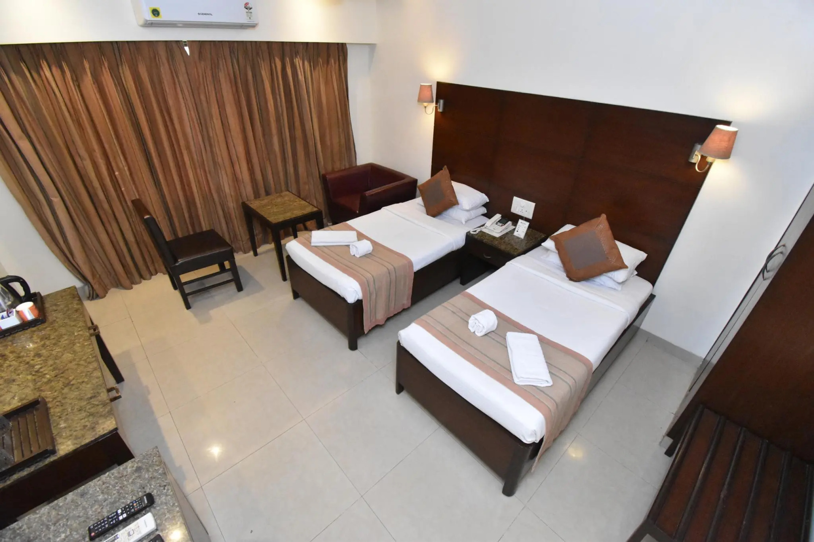 Foto - Kings International Juhu