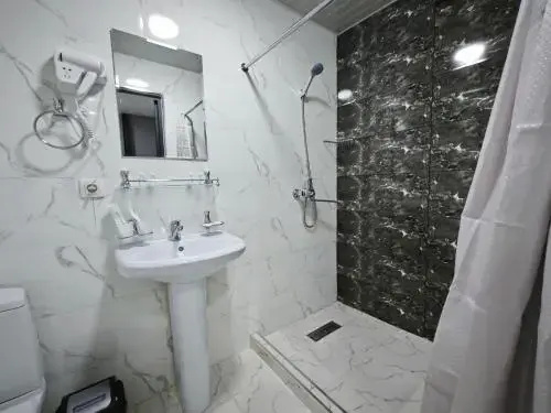 Photo - Beshchinor Hotel