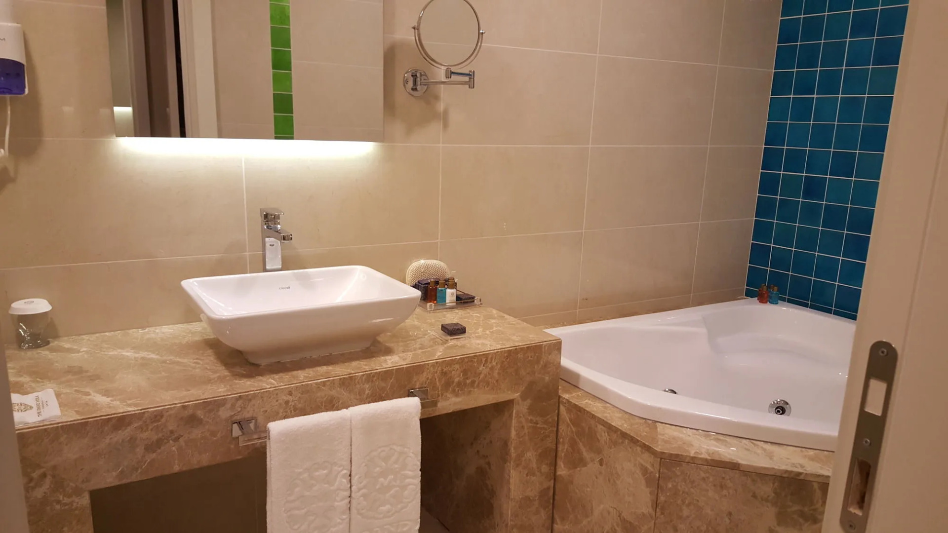 Foto - The Grand Mira Business Hotel