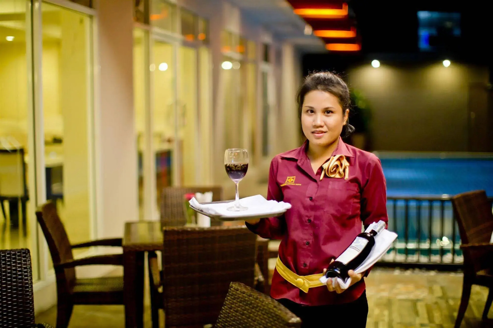 Foto - Sinsuvarn Airport Suite Hotel