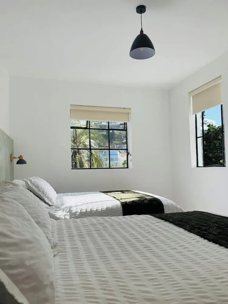 Foto - Traveler'S House