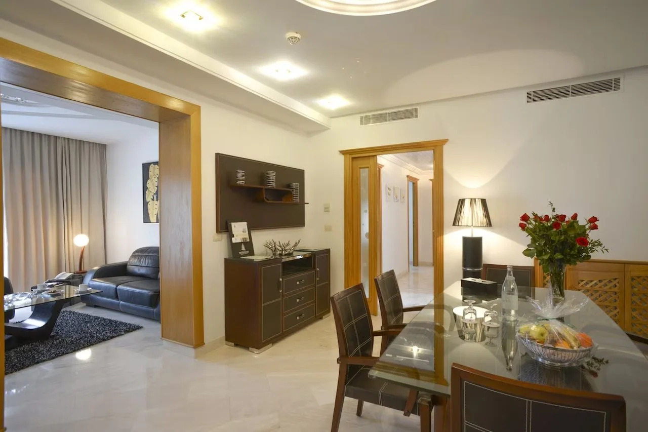 Photo - The Penthouse Suites Hotel