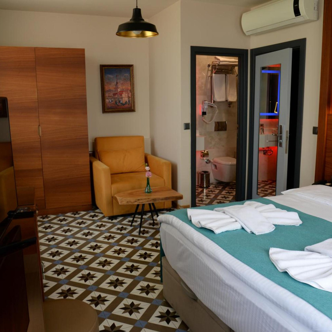 Photo - Retropera Hotel