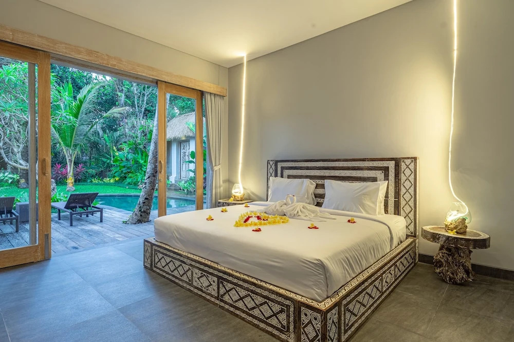 Photo - Brand new Luxury 3BR villa Ethnic Ubud # 1