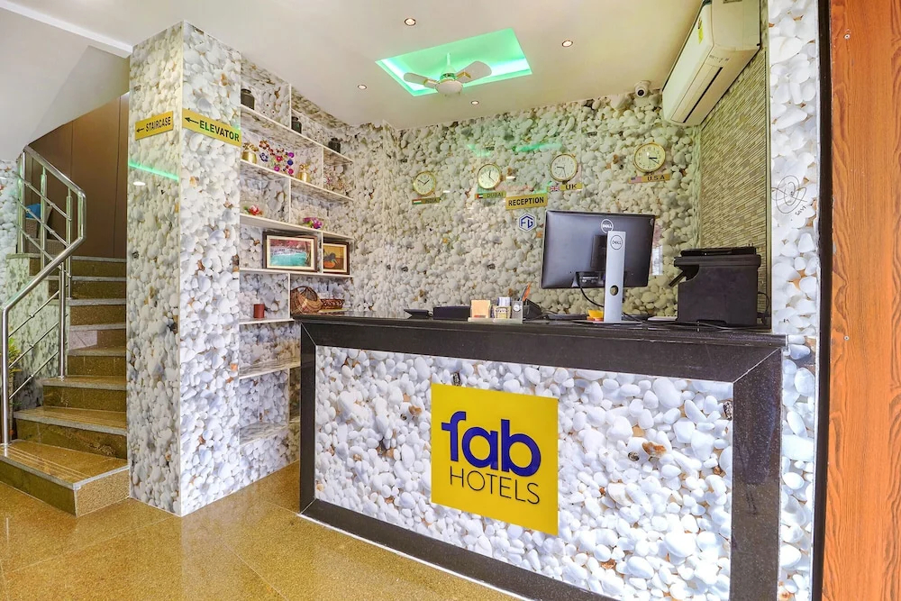 Foto - FabHotel Fortune Grand - Nr Lakdikapul Metro Station