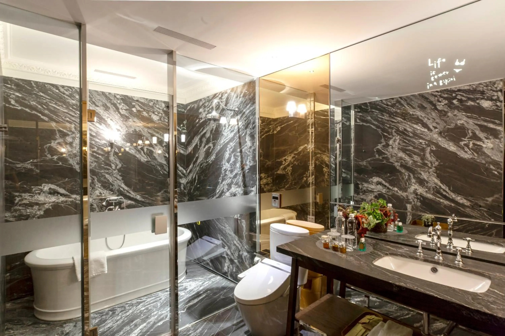 Photo - Inhouse Hotel Grand