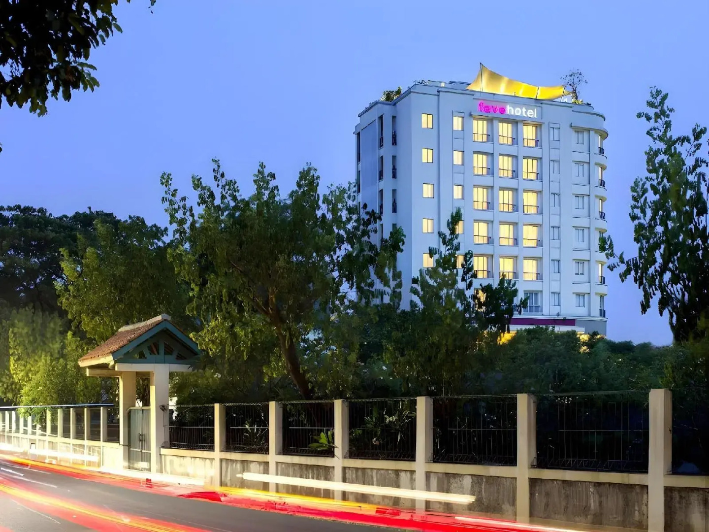 Foto - Brits Hotel Puri Indah