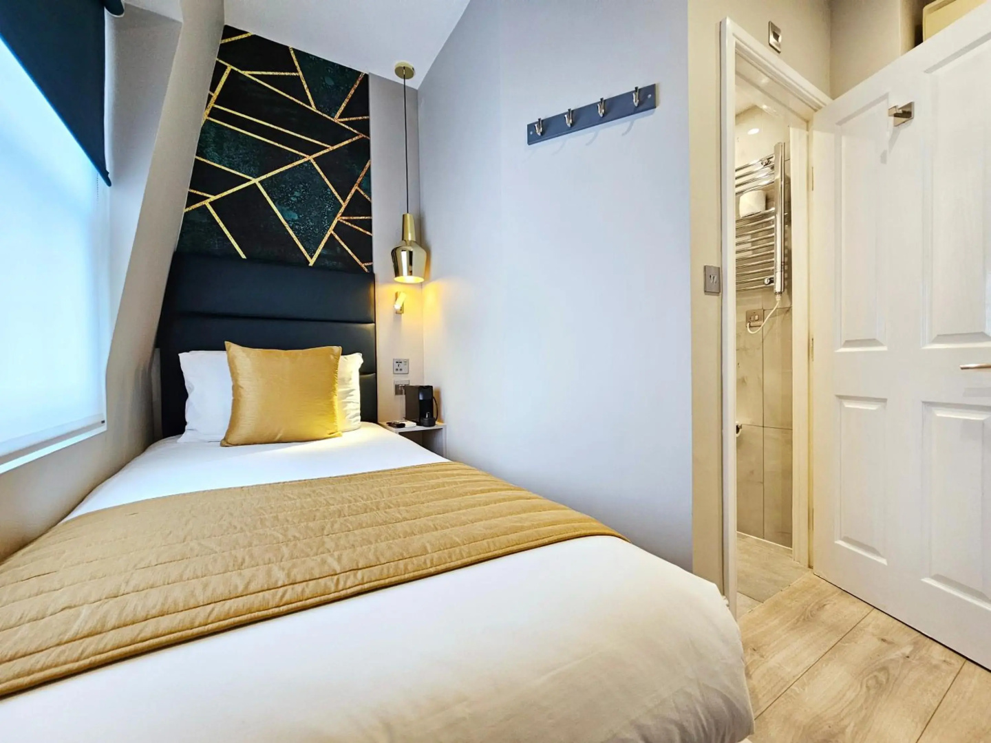 Photo - Nox Hotels Hyde Park