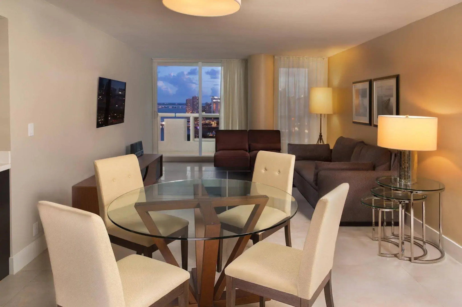 Foto - DoubleTree by Hilton Grand Hotel Biscayne Bay