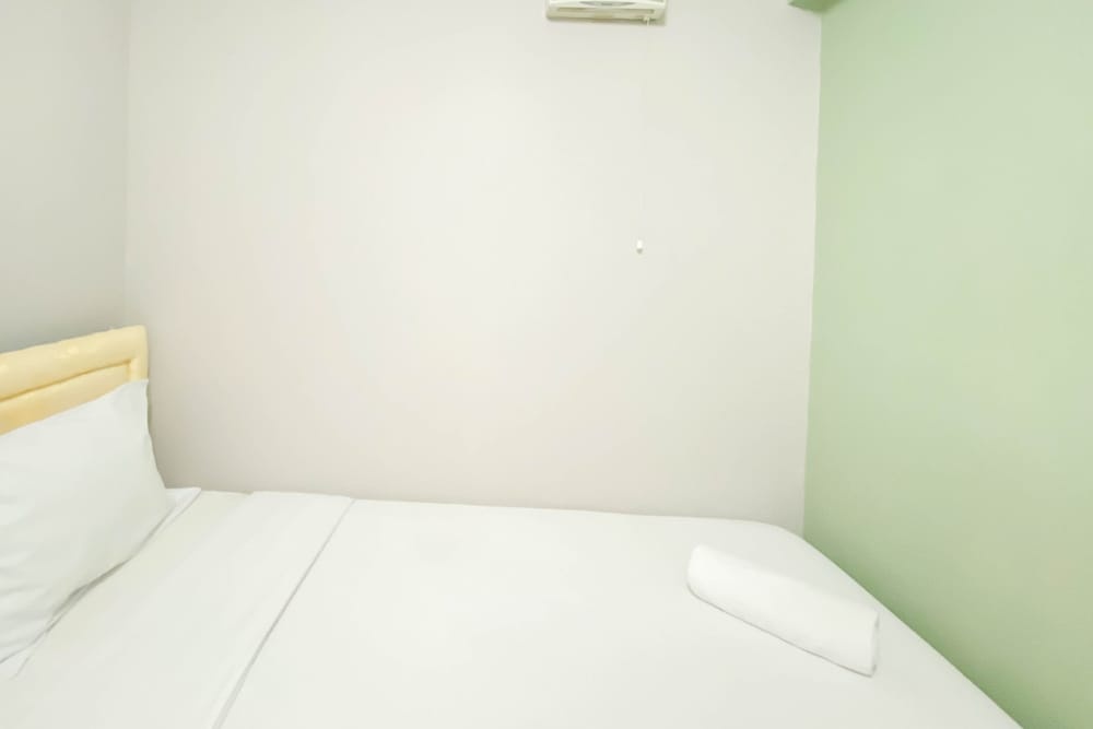 Best Strategic 2Br Apartment At Bassura City