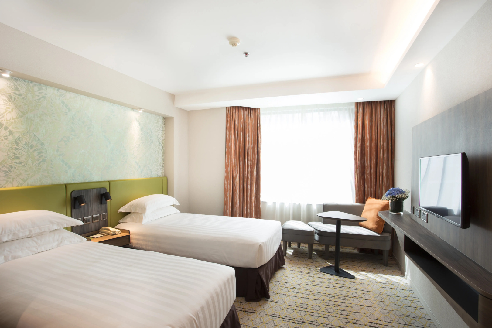 Photo - Wharney Hotel