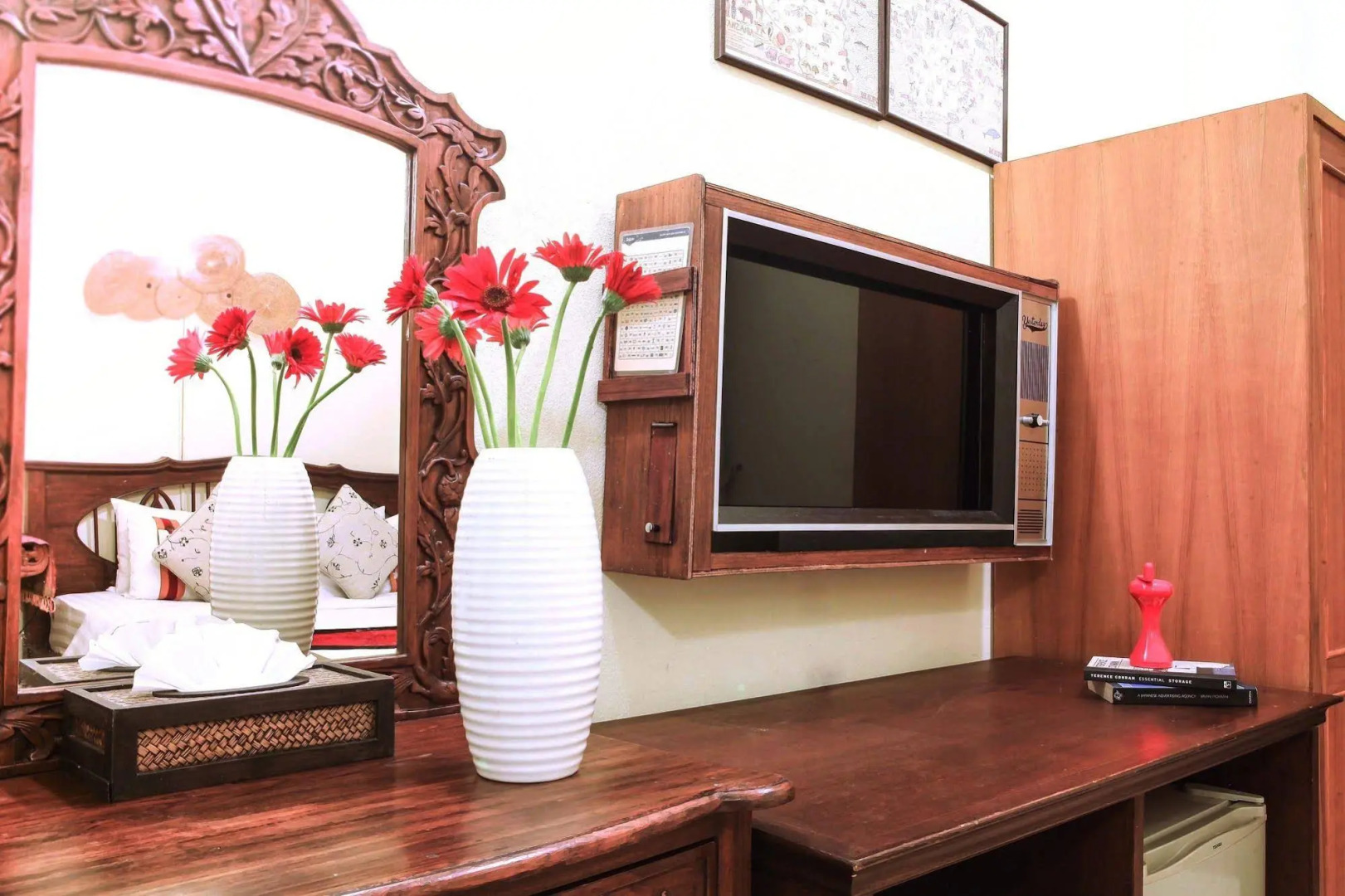 Photo - Yesterday Hotel