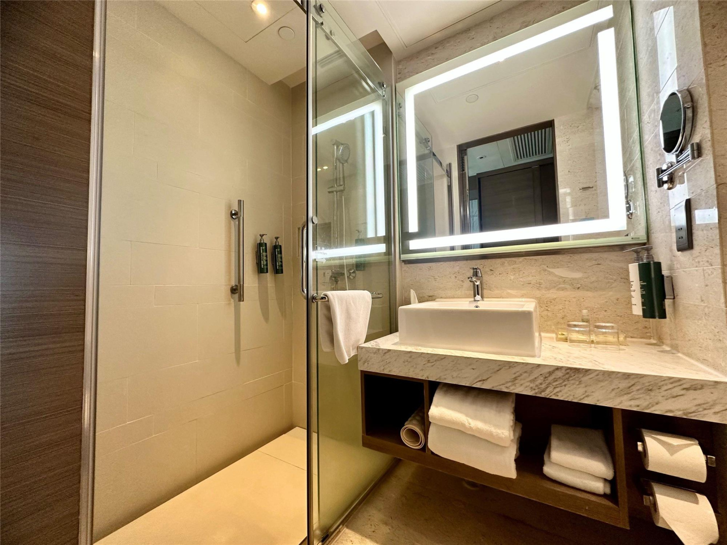 Foto - Hilton Garden Inn Hong Kong Mongkok