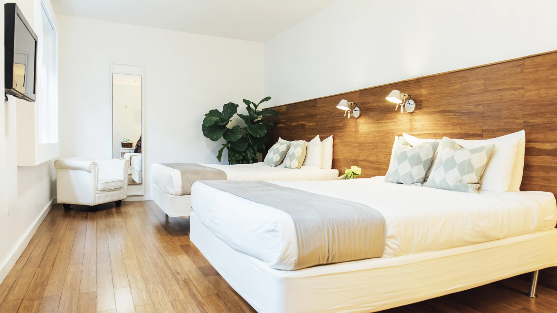 Photo - Riviere South Beach Hotel