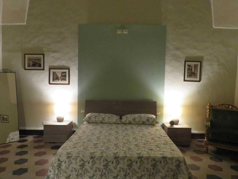 Photo - Let's B&B